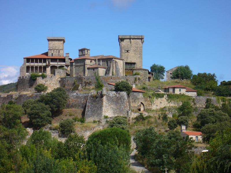 Parador Castillo De Monterrei Exteriér fotografie